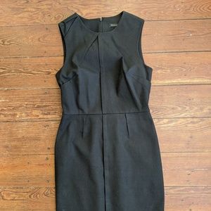 Banana Republic Sleeveless Sheath Dress